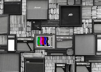 Nello scontro tra Agcom e Rai hanno torto tutti