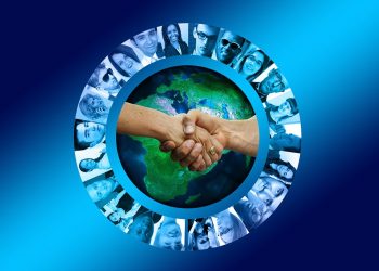 Cala la fiducia nei social