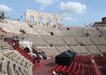Riaprono cinema e teatri. Parte l’estate della cultura