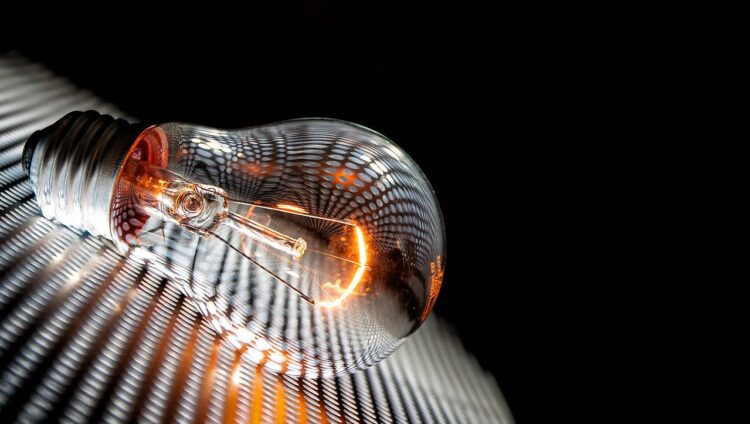 Un aiuto alle famiglie impoverite dalla pandemia