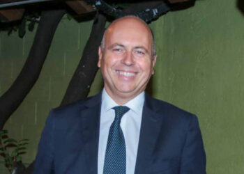 Il giornalismo sia ancorato alla verità dei fatti