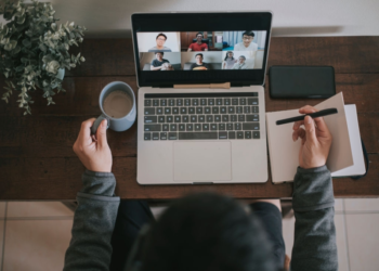 L’Unione Europea mira a promuovere una legge sul diritto alla disconnessione digitale