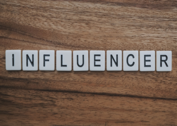 Status di influencer: il diritto del lavoro si adegua alle nuove professioni digitali