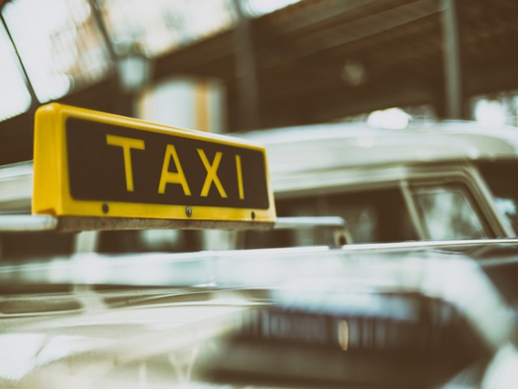 Al via a Milano l’iniziativa Taxi solidale