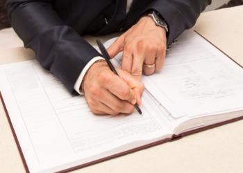 A Milano certificati anagrafici anche nelle tabaccherie