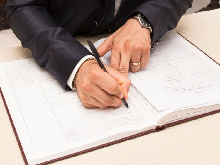 A Milano certificati anagrafici anche nelle tabaccherie