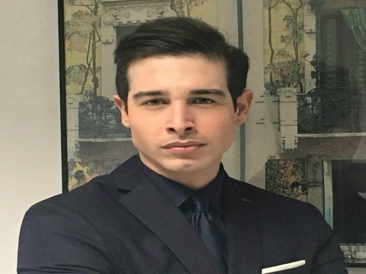 CHAT DI GRUPPO PRIVATA – LA RISERVATEZZA DELLA COMUNICAZIONE OFFENSIVA NON ESCLUDE IL SUO CARATTERE DIFFAMATORIO