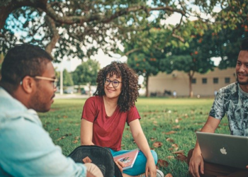 In Emilia-Romagna nel 2021 quasi un milione di euro per finanziare 47 progetti per le politiche giovanili