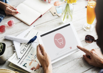 E-COMMERCE ANCORA IN CRESCITA IN ITALIA