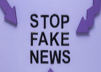 TWITTER: STOP ALLE FAKE NEWS LEGATE ALLA PANDEMIA