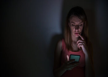 REVENGE PORN: LA SEGNALAZIONE AL GARANTE È EFFICACE?