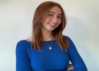 “LEI NON SA CHI SONO IO”, I GIOVANI SALGONO IN CATTEDRA E DALLA RADIO INTERROGANO I PROFESSIONISTI