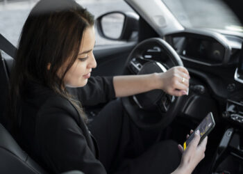 UBER ITALY OBBLIGATA A  RISARCIRE  500MILA EURO A UN CENTINAIO DI RIDERS