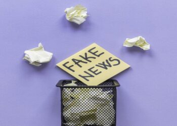 RICONOSCERE E COMBATTERE LE FAKE NEWS