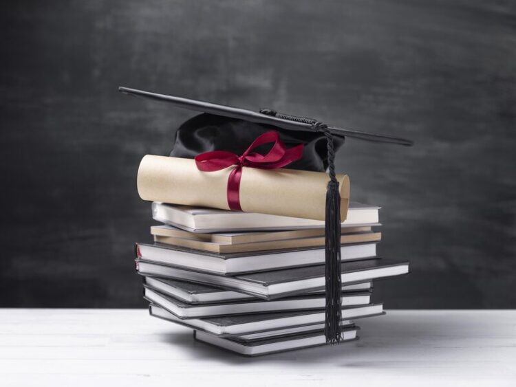 LAUREA NEL METAVERSO, IL PRIMO STUDENTE AVATAR A TORINO