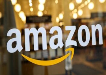 AMAZON, LOTTA ALLE RECENSIONI FALSE SUI SOCIAL