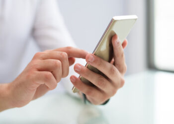 DIGITAL LIFE COACHING, IL SERVIZIO ITALIANO CHE AFFRONTA LE DIPENDENZE DA INTERNET