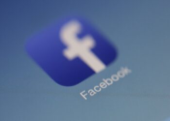 FACEBOOK: MENO INFORMAZIONI PERSONALI, PIÙ PRIVACY