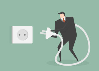 ATTENZIONE ALLE STAZIONI DI RICARICA PUBBLICHE PER DISPOSITIVI MOBILI