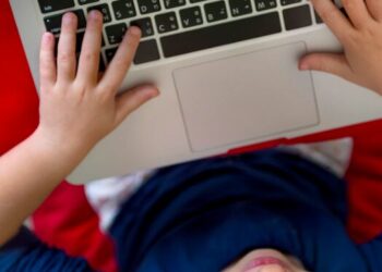 LA FEDERAL TRADE COMMISSION (FTC) VUOLE VIETARE A META DI MONETIZZARE I DATI DEI BAMBINI