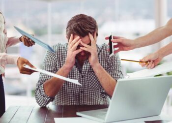 TECNOSTRESS: CAUSE, SINTOMI E CONSEGUENZE