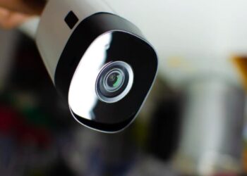 IL GARANTE SANZIONA H&M PER VIDEOSORVEGLIANZA NON AUTORIZZATA