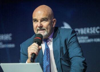 “LA CYBERSECURITY E LE SFIDE CHE ATTENDONO L’UNIONE EUROPEA”