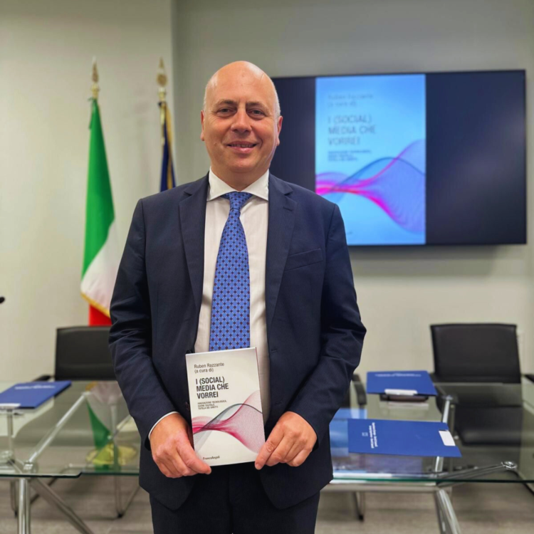 PRESENTATO OGGI A ROMA “I (SOCIAL) MEDIA CHE VORREI”