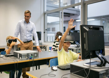 UN’INNOVATIVA SCUOLA PERSONALIZZATA SFRUTTANDO L’INTELLIGENZA ARTIFICIALE