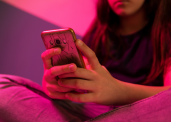 SPAGNA, FALSE IMMAGINI DI NUDO CREATE CON L’INTELLIGENZA ARTIFICIALE