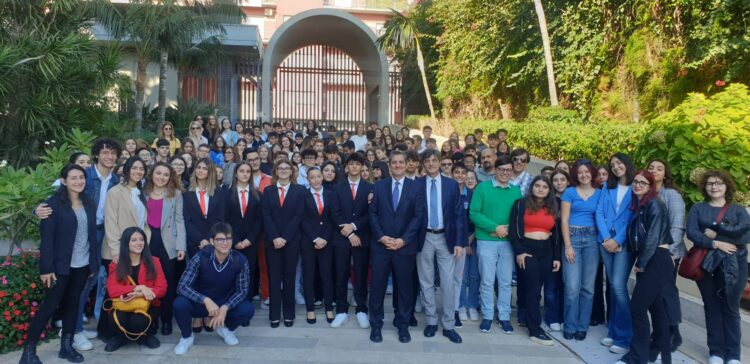 BARACHINI: SÌ ALL’INTELLIGENZA ARTIFICIALE NELL’INFORMAZIONE MA CON “CONTROLLO UMANO” E RESPONSABILITÀ