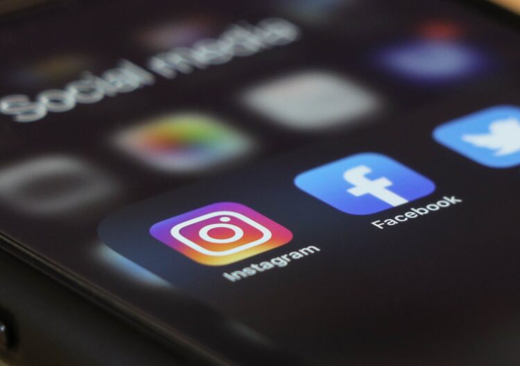 STUDIO LEGALE SANZIONATO A CAUSA DEI POST PUBBLICATI DALLA SEGRETARIA