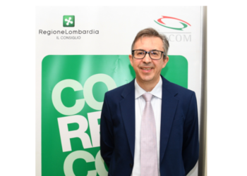 “SI INTRODUCA IL PATENTINO DIGITALE NELLE SCUOLE”