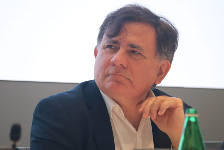 “GLI EDITORI NON SI ILLUDANO DI SOSTITUIRE I GIORNALISTI CON LE MACCHINE”