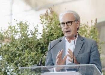 “SERVONO REGOLE CHIARE PER INTRODURRE L’AI NELLE REDAZIONI”