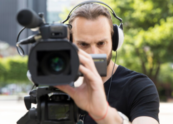 CASSAZIONE: QUANDO LA RIPRESA IN VIDEO DI MINORI NON LEDE LA PRIVACY