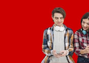 “PIANTAFORME – STUDIARE E COLTIVARE RELAZIONI TRA MINORI E MEDIA”