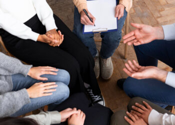 GLI EFFETTI DEI SOCIAL SUL BENESSERE PSICOLOGICO