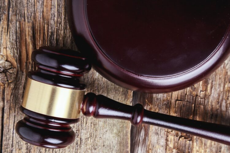 DIRITTO ALL’OBLIO VS. DIRITTO DI CRONACA: LA CORTE DI CASSAZIONE RICONOSCE RISARCIMENTO PER MANCATO AGGIORNAMENTO DELLE NOTIZIE