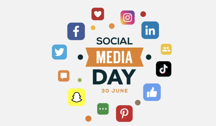 SOCIAL MEDIA DAY