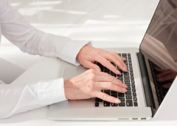 LOBBYING TRA TRASPARENZA E PRIVACY: IL CONTESTO EUROPEO E ITALIANO