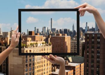 MILANO DIGITAL WEEK: IL 58% DEI MILANESI CONSIDERA L’AI FONDAMENTALE PER MIGLIORARE I SERVIZI