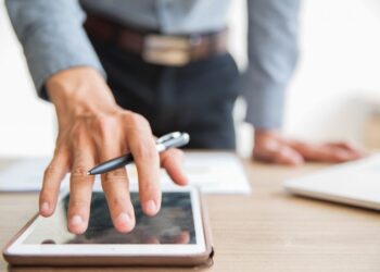 DICHIARAZIONE POLITICA SUI DIRITTI DIGITALI, L’ALLEANZA INTERNAZIONALE CONTRO IL DIGITAL GAP