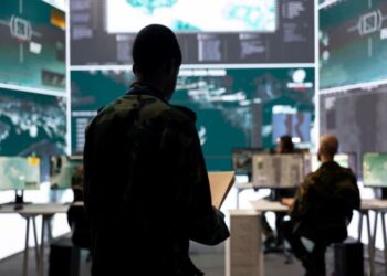 I NUOVI ISPETTORI CIBERNETICI FANNO PARTE DELLA GENERAZIONE Z