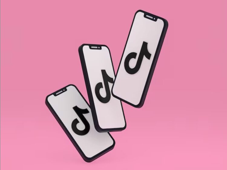 TIKTOK RISCHIA DI ESSERE CHIUSO NEGLI STATI UNITI