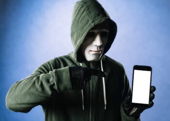 TRUFFE TELEFONICHE E FRODI: LA CONTROMOSSA ITALIANA