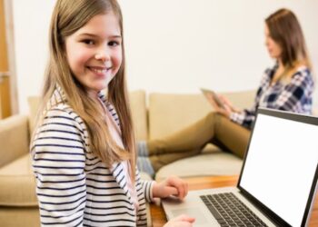 L’EDPB PREOCCUPATO PER I DATI DEI MINORI