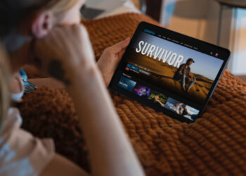 NETFLIX CAMBIA VOLTO, L’AI ENTRA NELL’INTERFACCIA TV