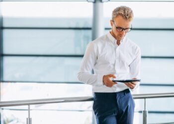 CHIEF TECHNOLOGY OFFICER: IL NUOVO ARCHITETTO DELL’ERA AI