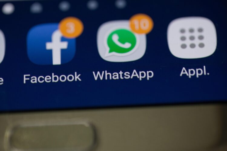 LA FOTO PROFILO DI WHATSAPP NON E’ DI DOMINIO PUBBLICO